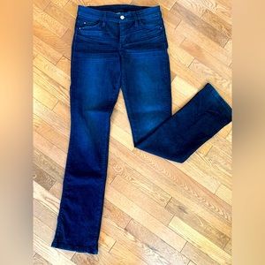 Guess Dark Blue Jeans for women size 29